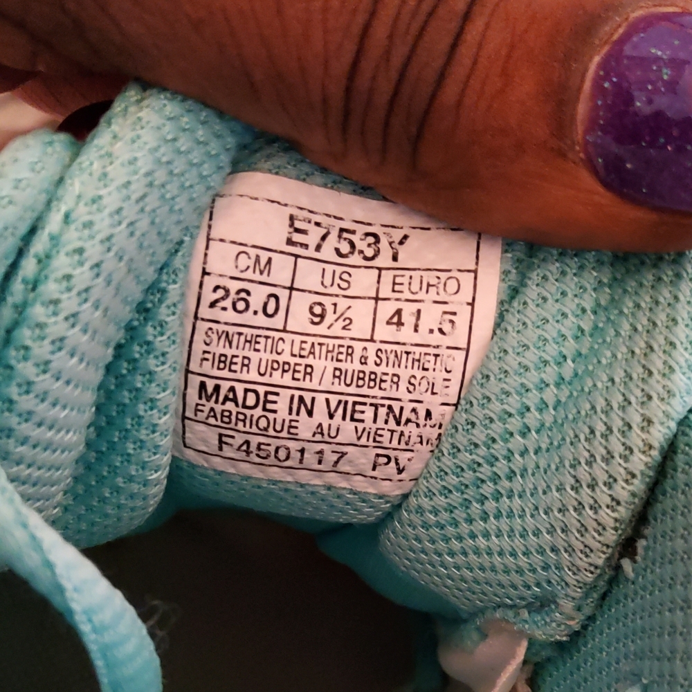 Asia sneakers - Picture 4 of 4